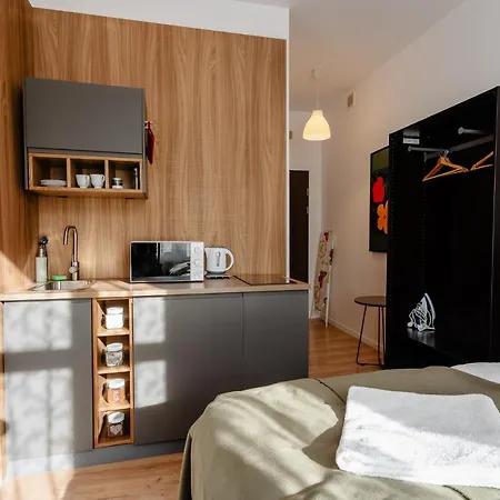 Elegant Very Berry In Center By Renters Διαμέρισμα