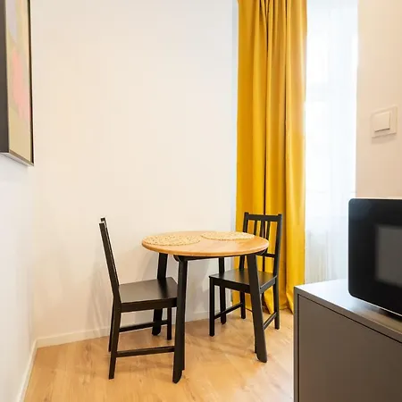 Διαμέρισμα Elegant Very Berry In Center By Renters *