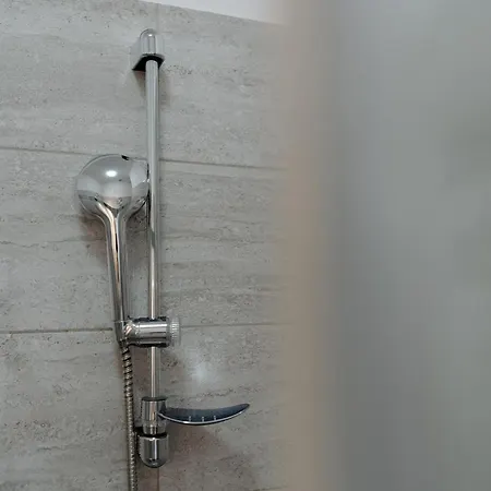 Elegant Very Berry In Center By Renters Apartment Poznan