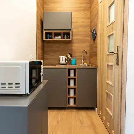 Apartamento Elegant Very Berry In Center By Renters *
