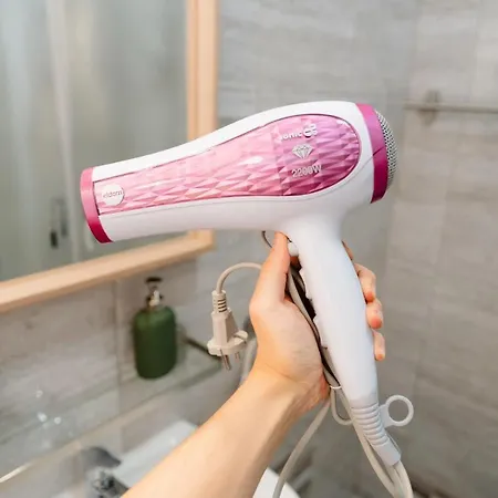 Elegant Very Berry In Center By Renters Apartment Poznan